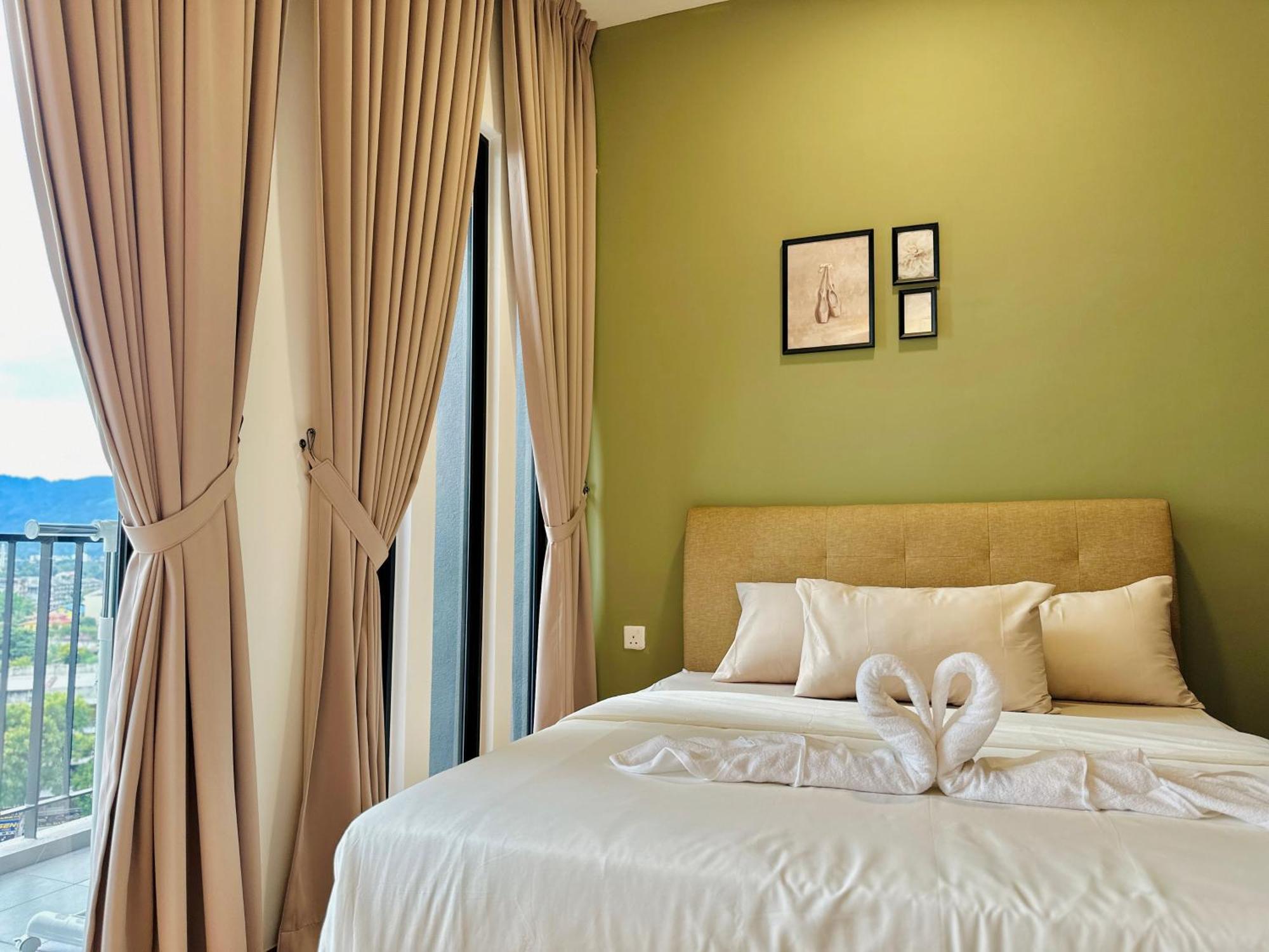 2Br Luxury Rooftop Swimming Pook Homestay@Georgetown@10Pax - 无敌美景两房民宿 Exterior photo